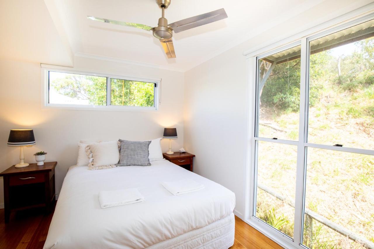 Ocean Views On Straddie + Sunset Deck Holiday home Point Lookout